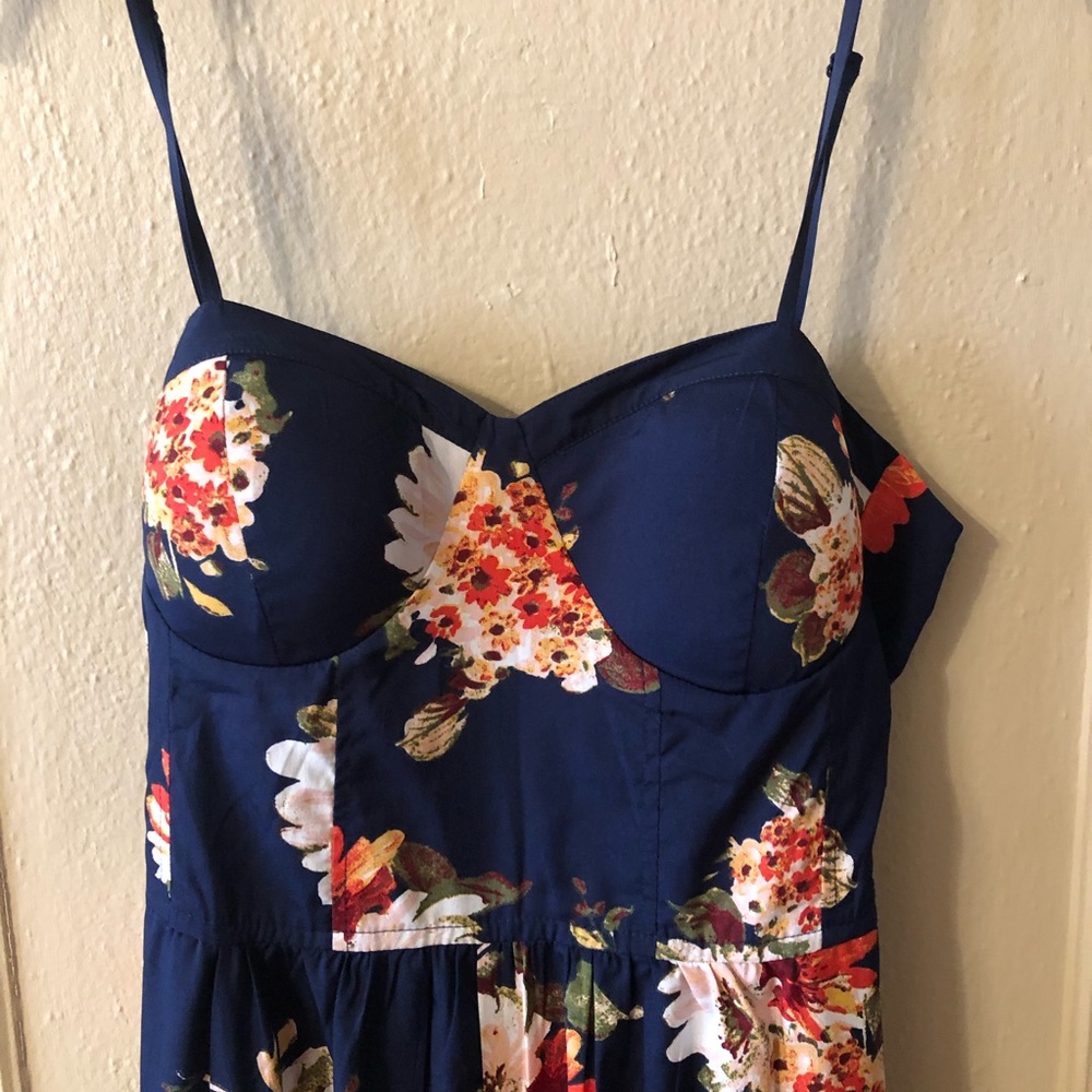 NWT Adorable Floral Jumpsuit